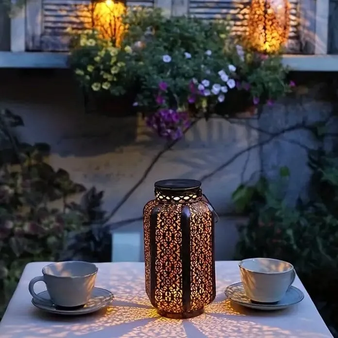 LED Metal Lantern Solar Lamp