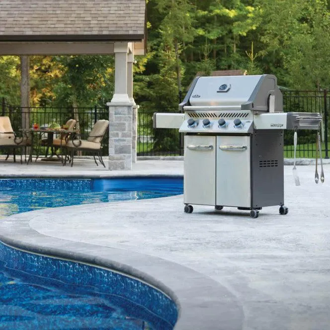 Napoleon Prestige 500 (SS) Natural Gas Grill