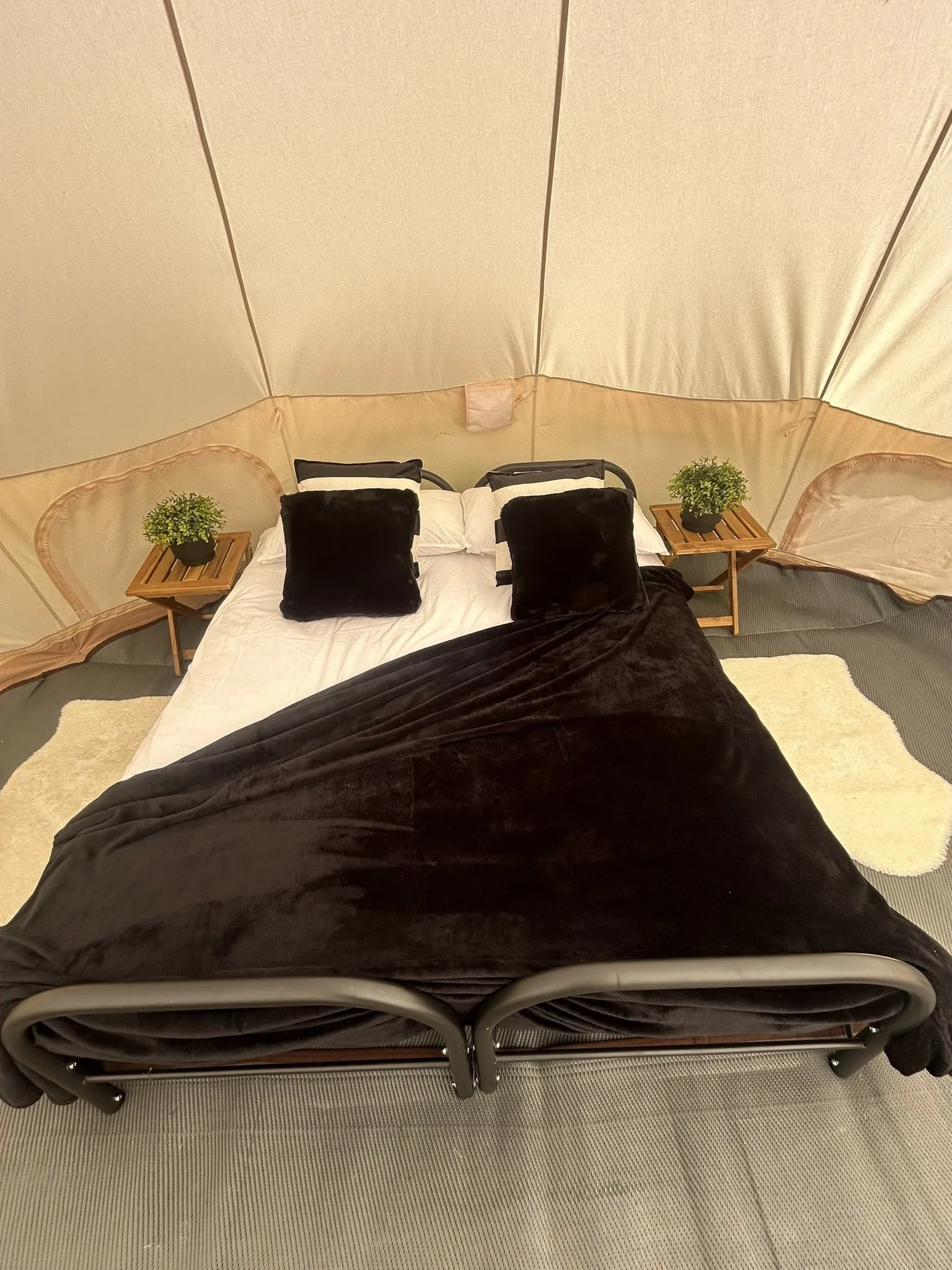 Ultra-Comfort Camping Bed: Lightweight Foldable Frame with Luxury Mattress & Memory Foam Topper